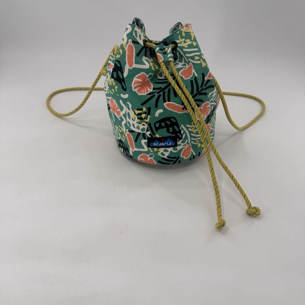KAVU Canvas Drawstring Bucket Bag Jungle Party Rope Strap Crossbody Boho